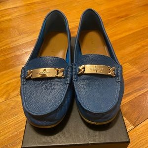 Coach size 7.5 Olive Pebble Grain Leather Denim